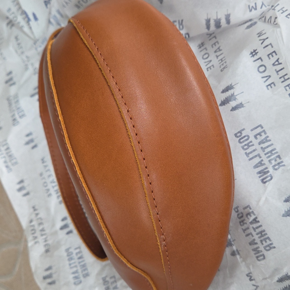 Portland Leather Goods Tan Leather Crossbody Bag - Picture 7 of 11